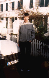 Ich, vor meinem Auto